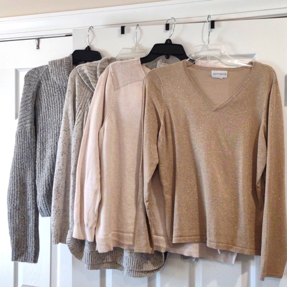 Women's Size Large Sweater Bundle